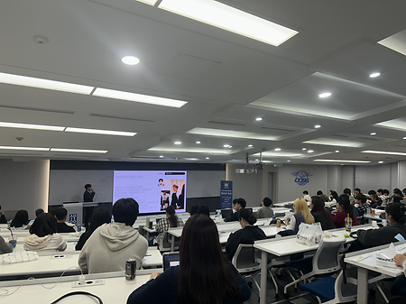 2025 문헌정보학전공 실무자 초청 취업특강 이미지